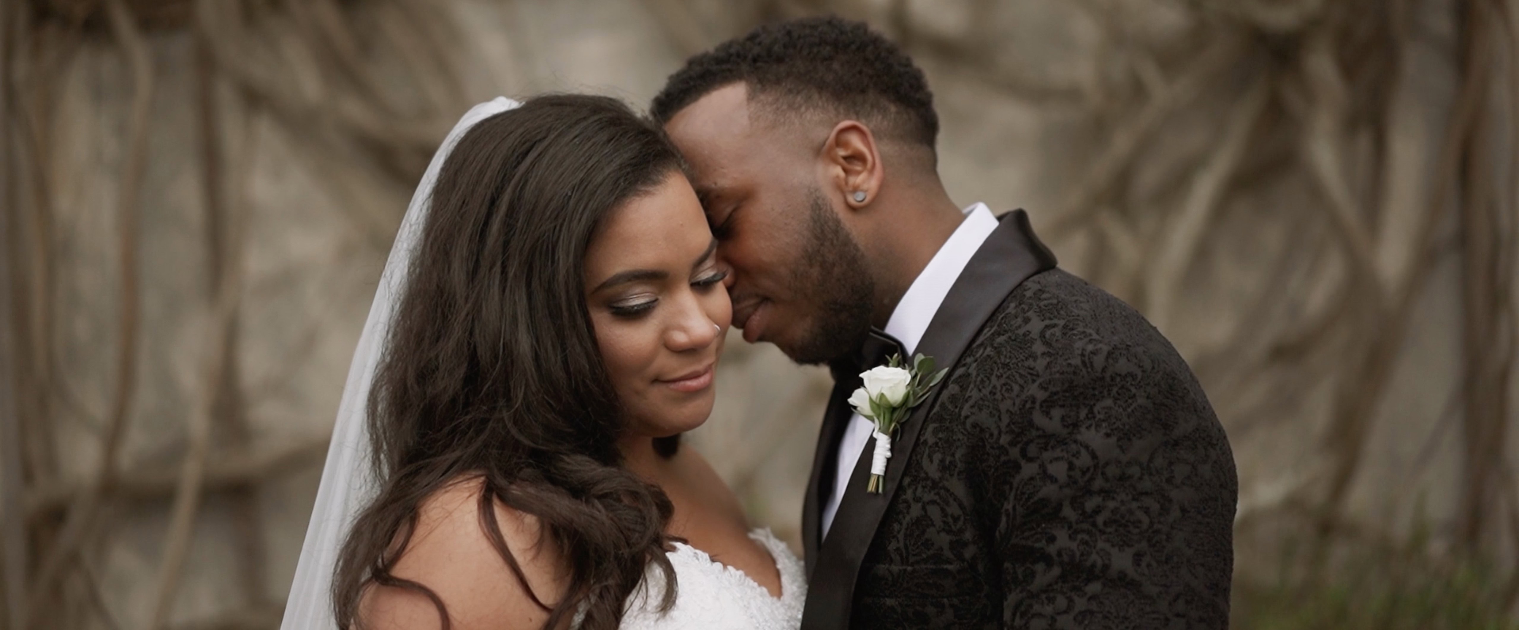 Natural couple shoot moment